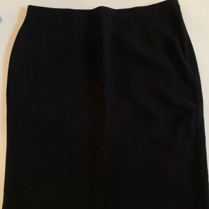 Black pencil skirt by Charter Club